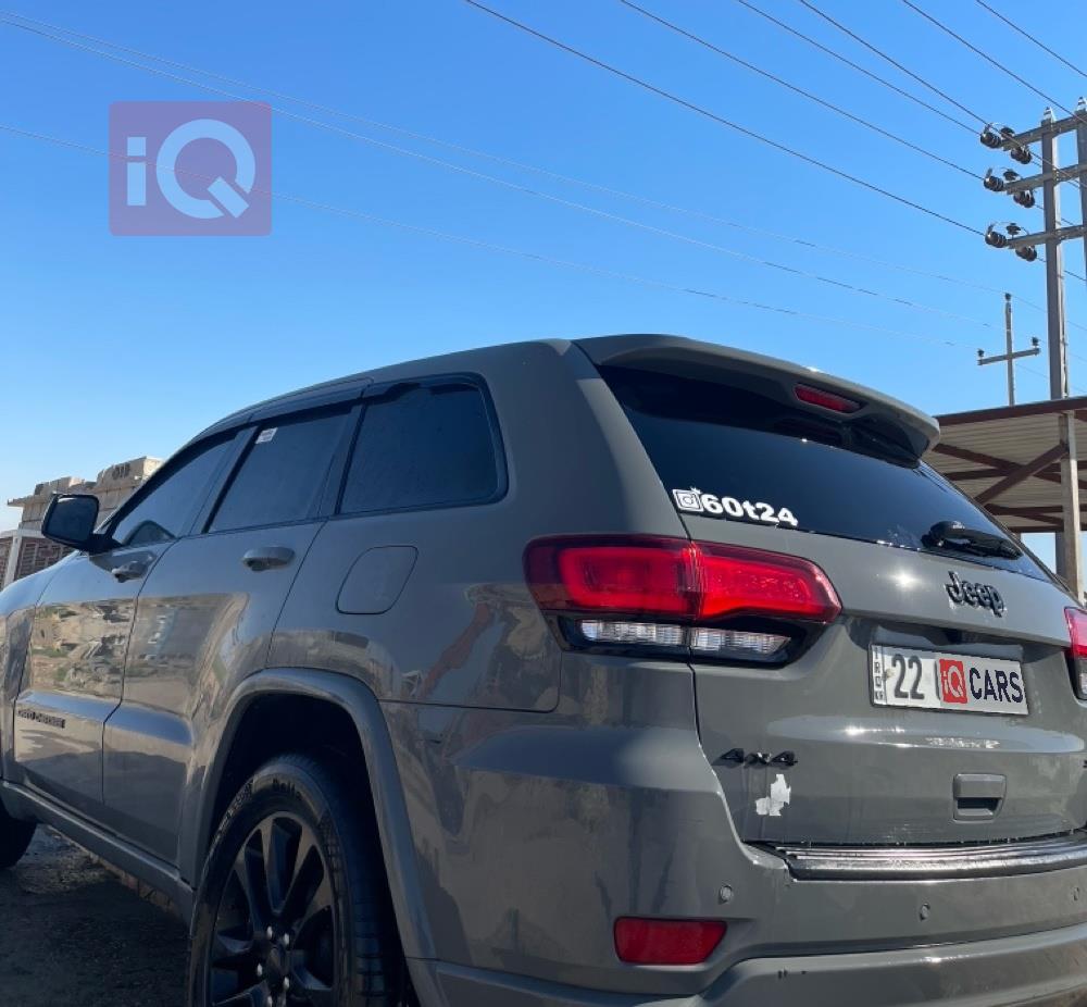 جيب جراند شيروكي